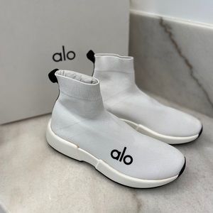 alo sock sneakers